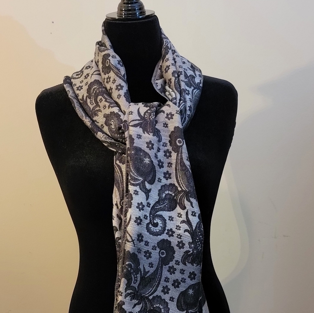 Pashmina Reversible Floral Fringe Scarf/Wrap